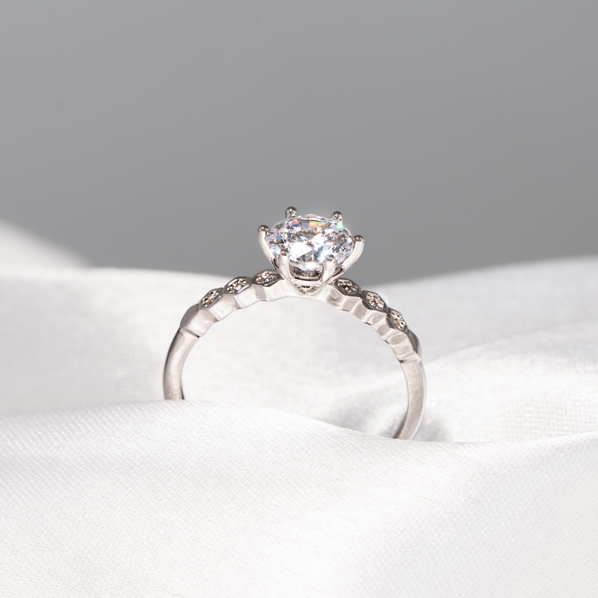 Solitaire Band